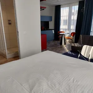 Roxi The Urban Brussels 3* Kraainem
